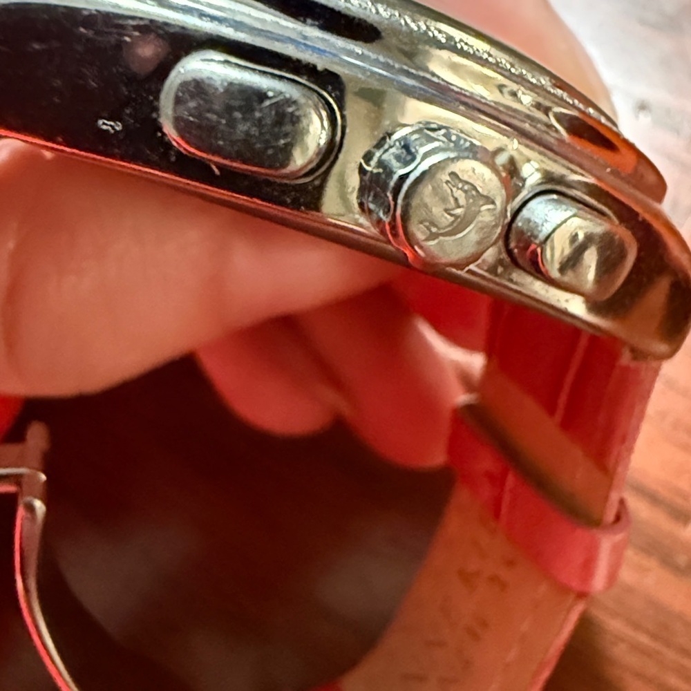 Women's Silver and Pink Watch authentic - Picture 7 of 10